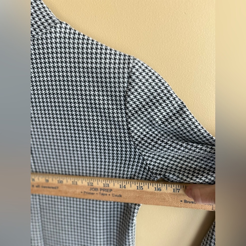 ✌️4 for $20✌️ Olivia Rae stretch pencil dress - Picture 6 of 12